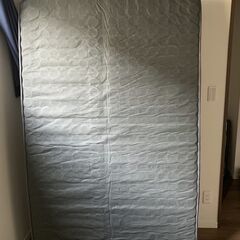 【無料】セミダブルのマットレスの画像