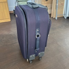 キャリーケースの画像