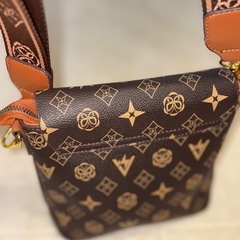 代理出品♡美品ショルダーバック♡の画像