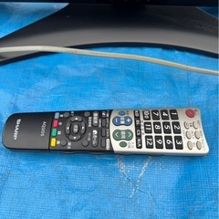 Sharp 2011年製 32インチ液晶テレビの画像