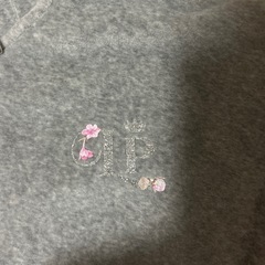 LAPIN HOUSEグレー 花柄刺繍 フード付きパーカー120センチの画像