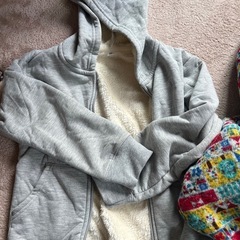 子供服アウター　コート　パーカーの画像