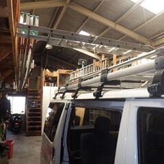 ハイエース用　ルーフキャリア　　引き取り限定（取り付け手伝います）の画像