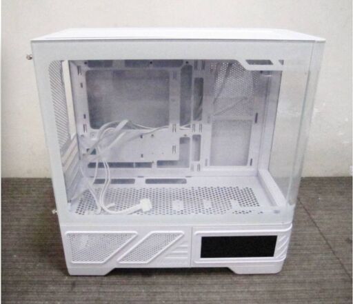 VALKYRIE M-ATX ゲーミングPCケース　VK03-M LCD WHITE　デスクトップケース　曲面ガラス 270 ° シービュールーム　ヴァルキリー　277ZS