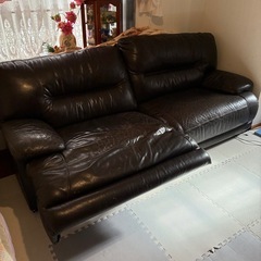 リクライニングソファー の画像