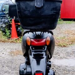 とても良いエンジンです。スズキ レッツ4。バッテリーは新品です。 ◆安い価格で安心して乗れる良いバイクを提供しています。の画像