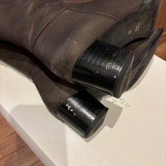 ロングブーツ
の画像