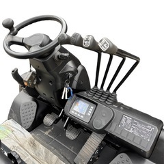 【新古車/引取限定】Komatsu FH40 フォークリフト 4tの画像