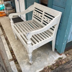 アンティーク調　木製ベンチの画像