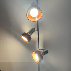 フロアスタンドライト 3灯 シルバーの画像