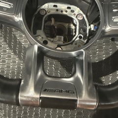 メルセデスベンツAMGE53純正ステアリングの画像
