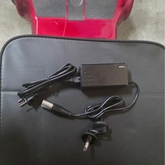 アクティブシニア向けの折畳 電動セニアカー シニアカー・鍵付き・コンパクト・安定・可愛い ♡ おしゃれなかご取り外し・トランクに入る・買物に便利の画像