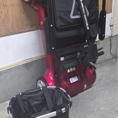 アクティブシニア向けの折畳 電動セニアカー シニアカー・鍵付き・コンパクト・安定・可愛い ♡ おしゃれなかご取り外し・トランクに入る・買物に便利の画像