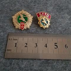 旧ソ連軍　ソビエト　バッチ　5個セットの画像