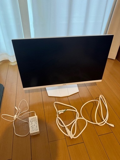 MSI MAG 274URFW 27インチ 4K UHDモニター