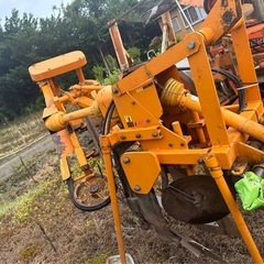 ごぼう収穫機の画像