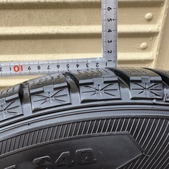 205/65R15スタッドレスタイヤ5穴の画像