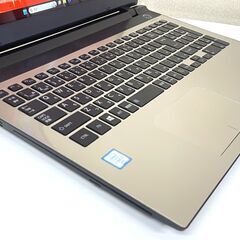 美品　東芝　dynabook　Full HD 15.6インチ  高性能Core i7　8GB　新品SSD256GB　 Bluetooth　Blu-ray　Office2019の画像