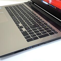 美品　東芝　dynabook　Full HD 15.6インチ  高性能Core i7　8GB　新品SSD256GB　 Bluetooth　Blu-ray　Office2019の画像