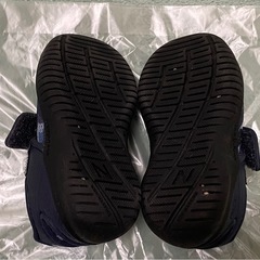 ニューバランス　サンダル　13センチの画像