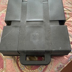 オリベッティ　タイプライターの画像