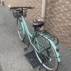 中古自転車　27インチ ギア6段階　オートライトの画像