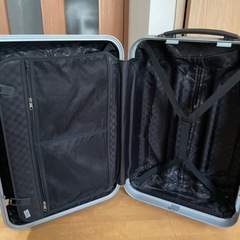 キャリーバッグの画像