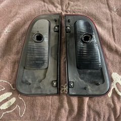 2型ナビゲーター　テールレンズ左右の画像