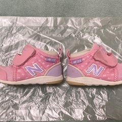 ニューバランス　ファーストシューズ　ピンク　11.5センチの画像