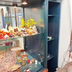 おオシャレな飾り棚ライト付きの画像