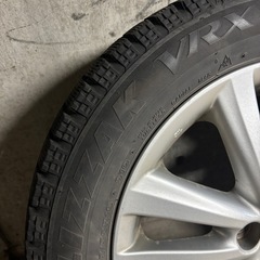 トヨタ純正　16インチ + ブリザック　VRXの画像