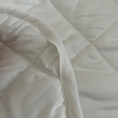 【決まりました】セミダブル  ベッドパッド の画像