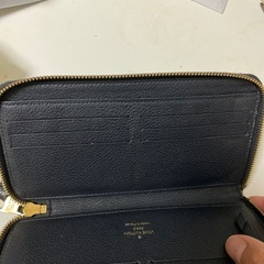 ルイビトンの財布の画像