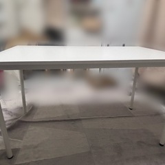 【決まりました】テーブルの画像