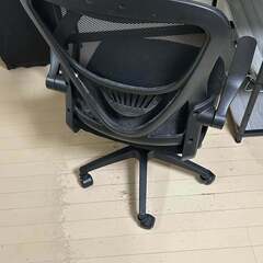 オフィスチェアの画像