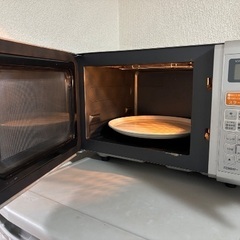 電子レンジ Haier 2012年製の画像