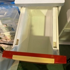 スリムチェストの画像