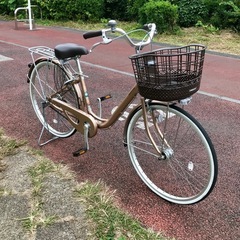 【ほぼ新車】ブリヂストン アルミーユ 26インチ ベルトドライブ オートライト プレシャスベージュの画像