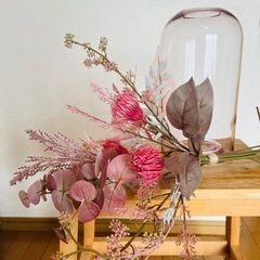 【IKEA】フラワーベースと造花の画像