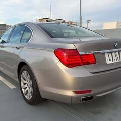 低走行！BMW 740i プラスパッケージの画像