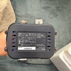 芝刈り機（アイリスオーヤマ JHC1210）無料でお譲りしますの画像