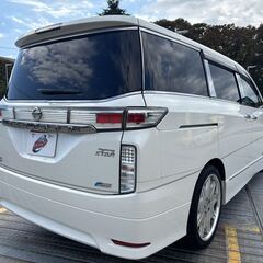 神奈川【自社ローン】保証人無可★全国対応★エルグランド【250ハイウェイスターアーバンクロム】車検2年付/社外20インチAW/Bluetooth/両側パワスラ/フリップダウンモニター/8インチALPINEナビ/走行中TV可/パワーバックドア/Fエアロ/後席オットマン/ETCの画像