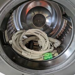 シャープ ドラム式洗濯機 2022年製の画像