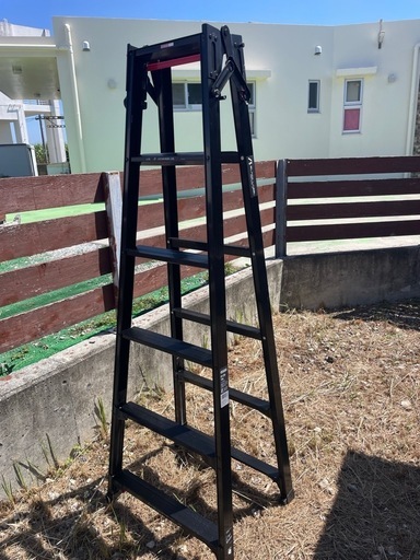 伸縮式はしご兼脚立(マンタッチバー付き）