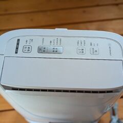 Panasonic　デシカント方式 衣類乾燥除湿機 F-YZU60の画像