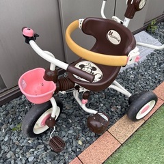 三輪車の画像