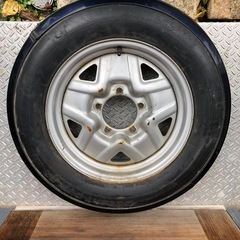 ジムニー　JA11　WILD WIND　背面タイヤ取付ブラケット　スペアタイヤ　スペアタイヤカバー　現状品　の画像