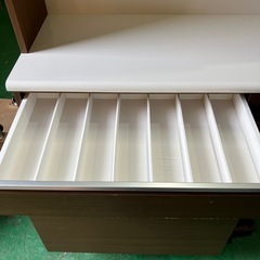 食器棚　キッチン収納　レンジ台　レンジボード　コンセント付き　茶色　ブラウン【120×50.5×200.5】の画像