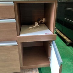 食器棚　キッチン収納　レンジ台　レンジボード　コンセント付き　茶色　ブラウン【120×50.5×200.5】の画像