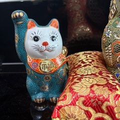 招き猫置物の画像